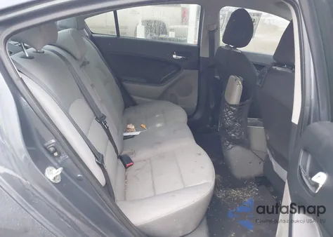 2016 Kia Forte Lx z USA, uszkodzony, nr VIN KNAFX4A67G5489765